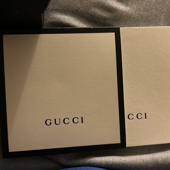 Gucci watch - Picture 2 of 6